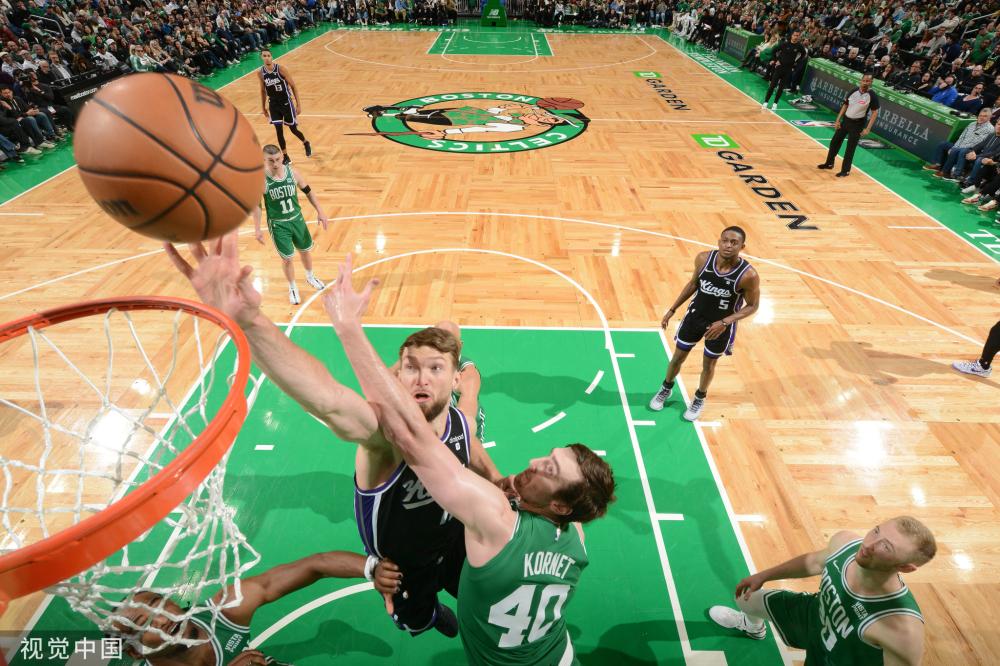 而在这样一 而在这样一